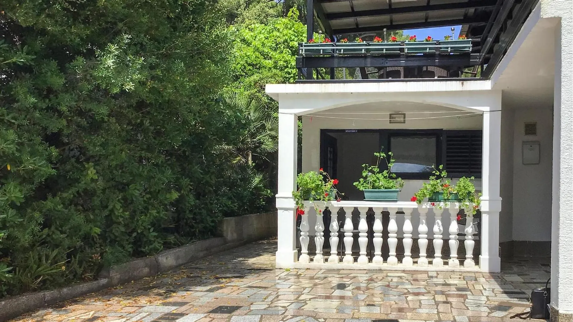 1 Bedroom Amazing Apartment In Mali Losinj